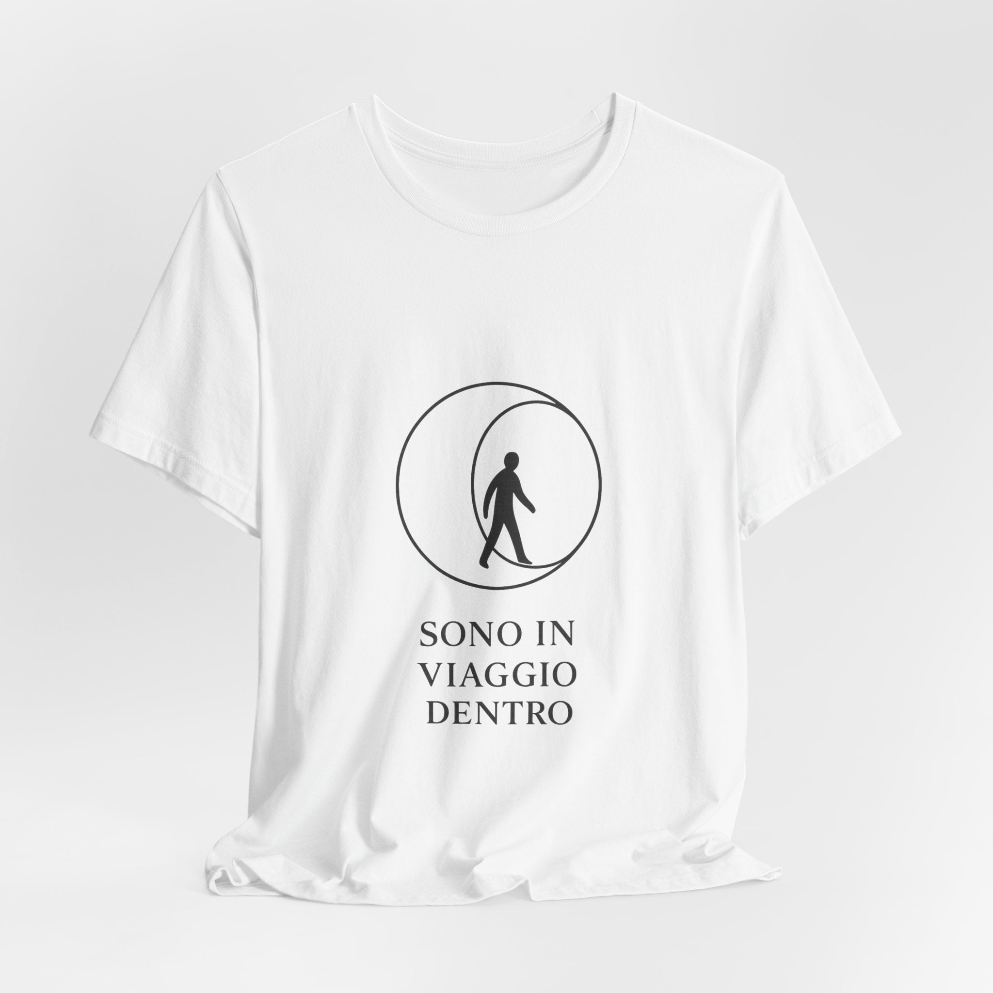 T-Shirt — Minimal ‘Viaggio’ Chest Logo Tee