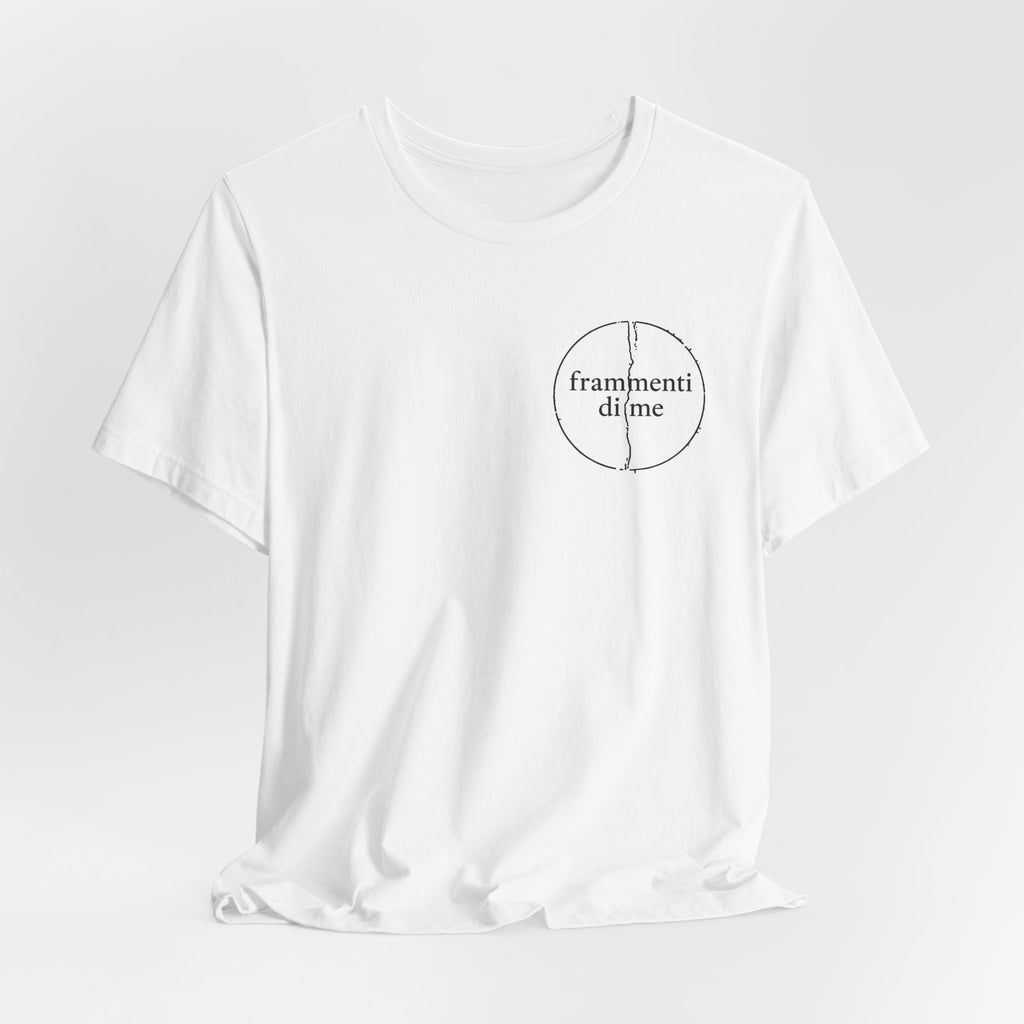 T-Shirt — Minimal 'frammenti di me' Chest Logo Tee