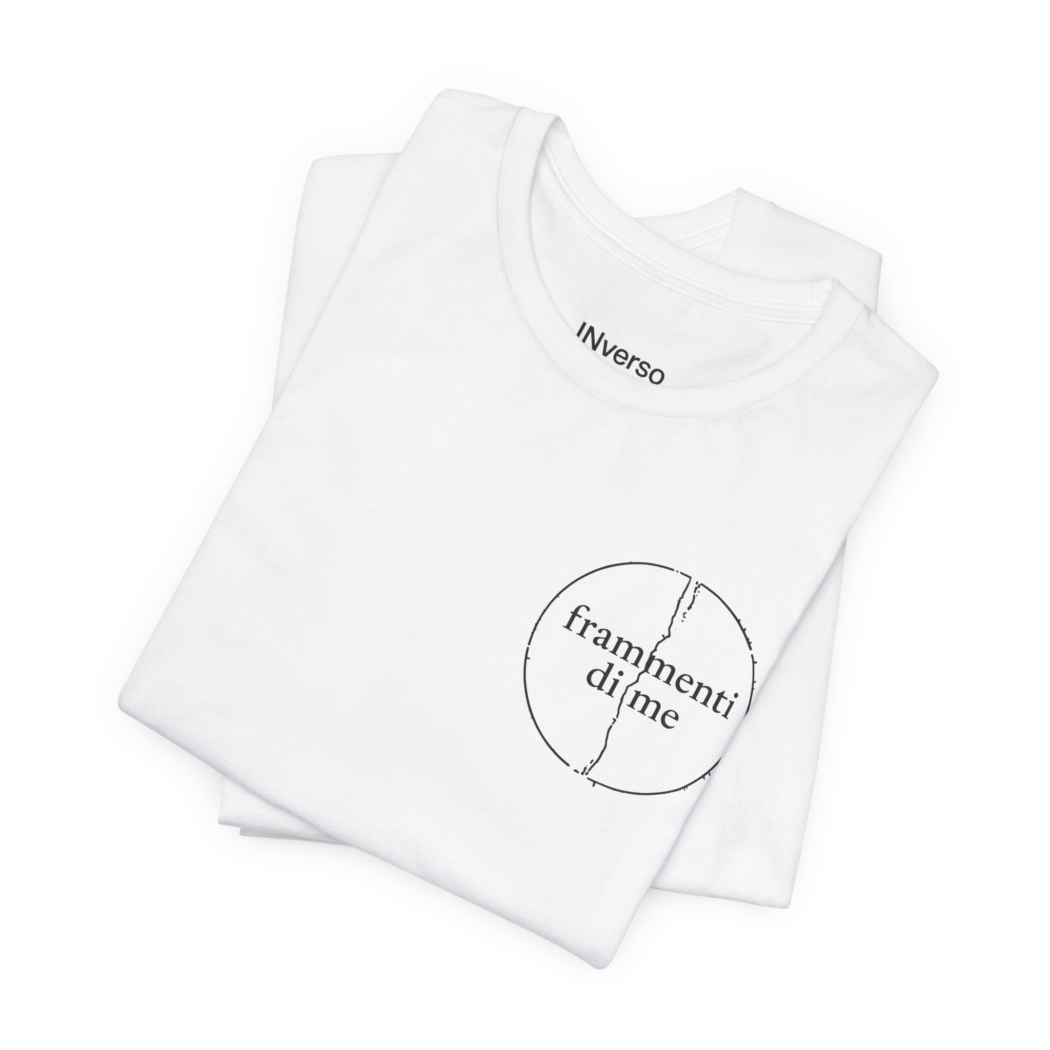 T-Shirt — Minimal 'frammenti di me' Chest Logo Tee